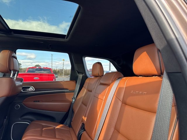 Used 2018 Jeep Grand Cherokee Summit w/ Platinum Series Group image 15