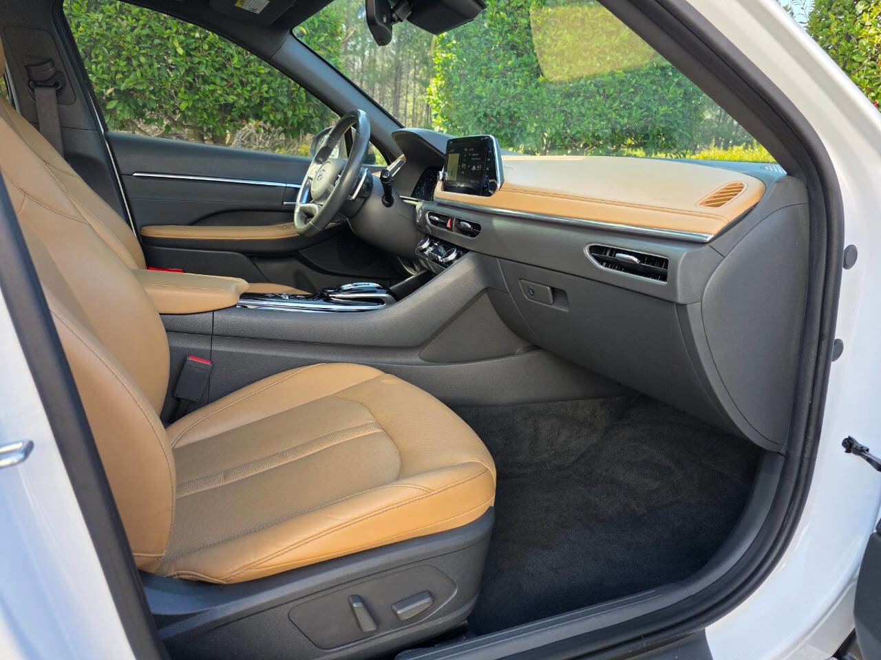 Used 2021 Hyundai Sonata Limited image 44