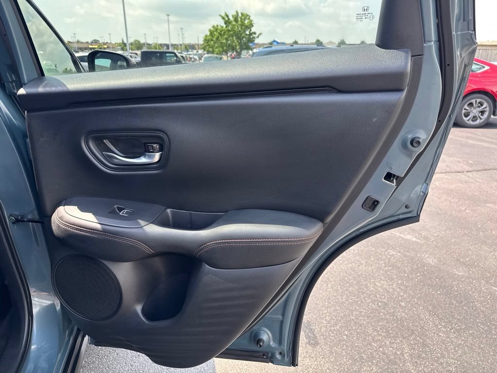 Certified 2025 Honda HR-V Sport image 35