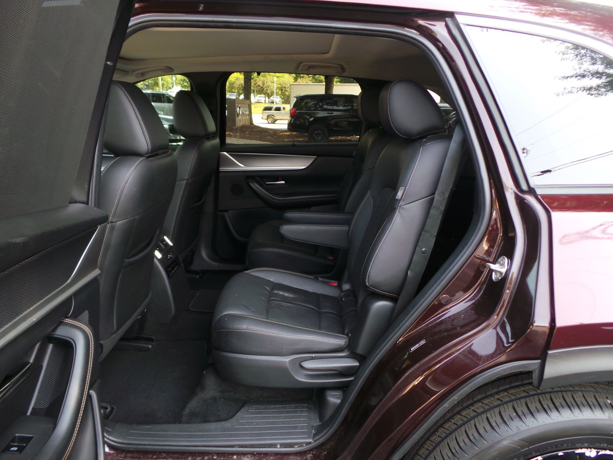 Certified 2024 MAZDA CX-90 3.3 Turbo w/ Premium Package AWD/4WD image 9