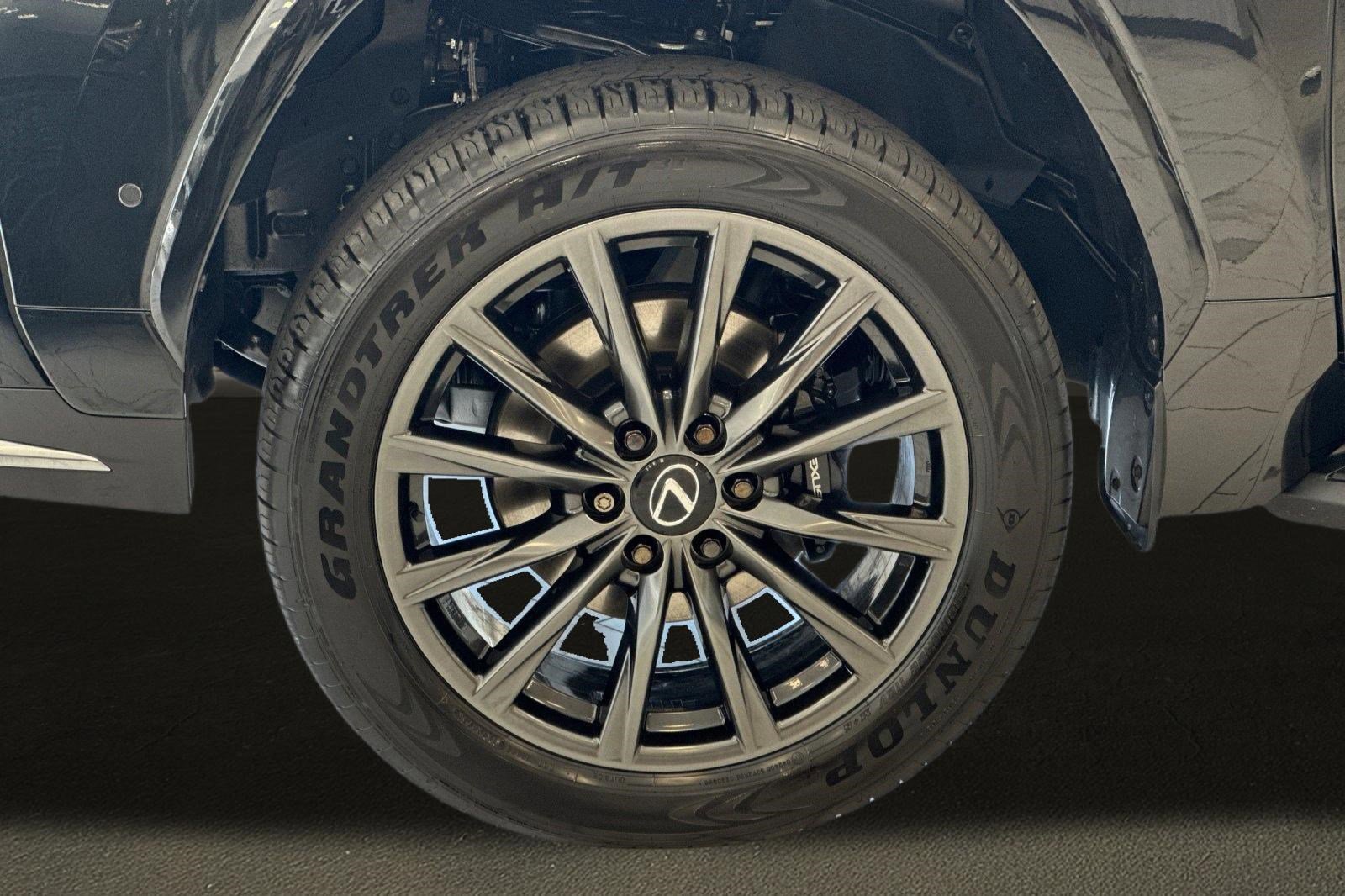 New 2026 Lexus LX 700h F Sport AWD/4WD image 12