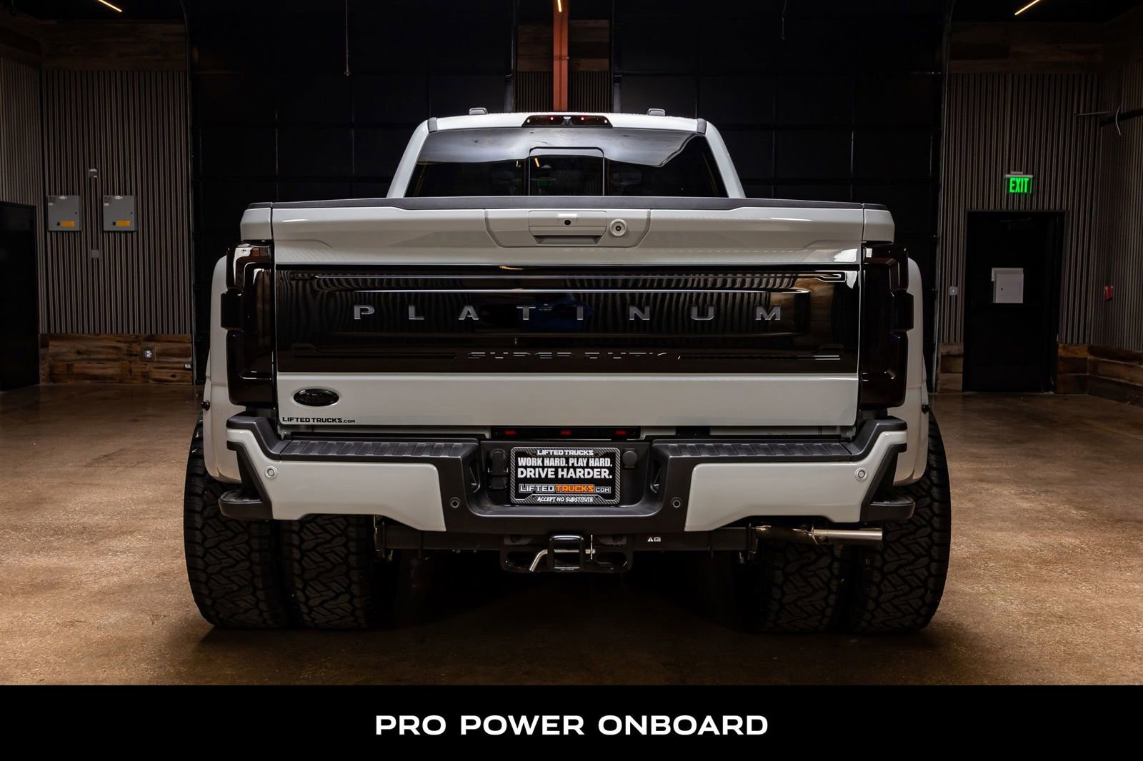 Used 2025 Ford F450 Platinum w/ Platinum Plus Package image 8