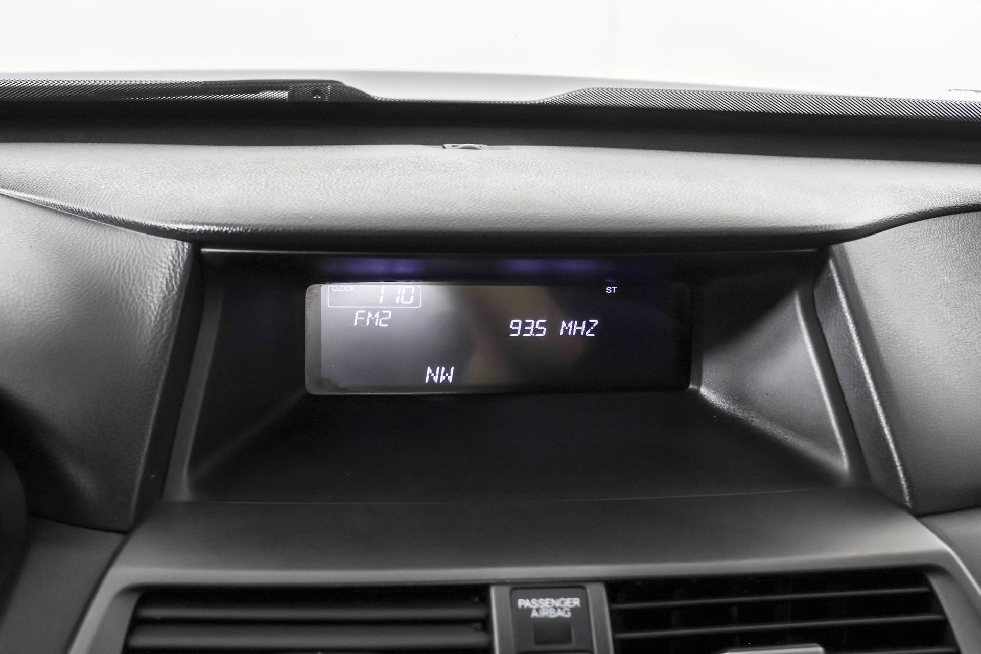 Used 2010 Honda Crosstour EX-L image 27
