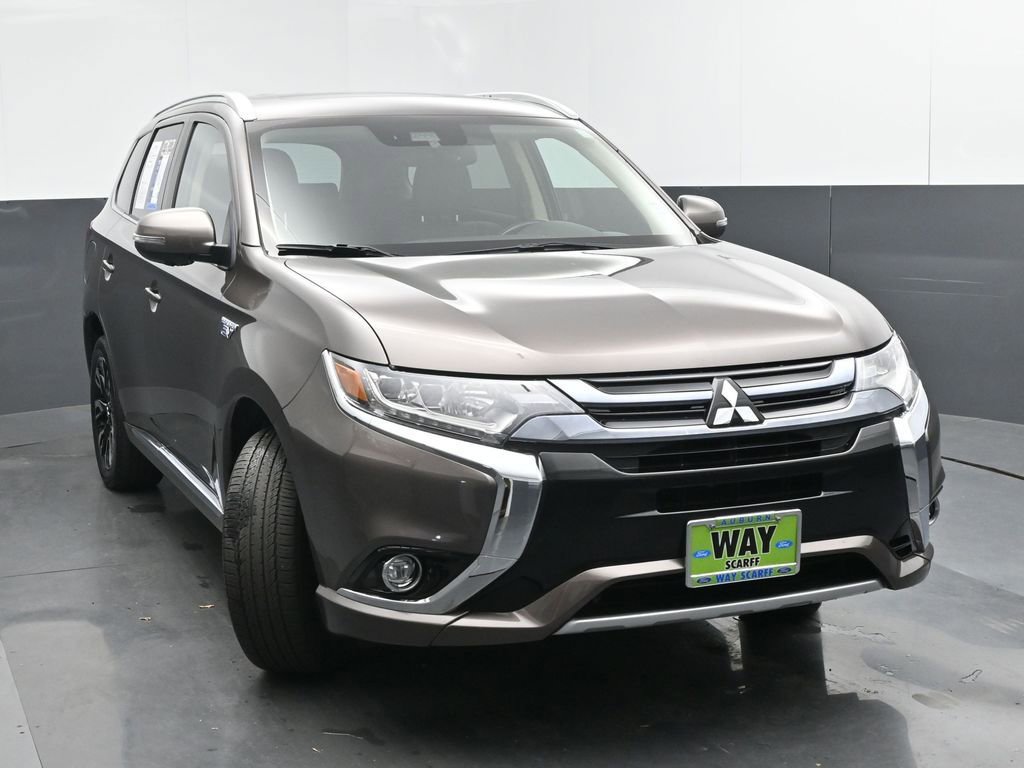 Used 2018 Mitsubishi Outlander GT AWD/4WD image 8