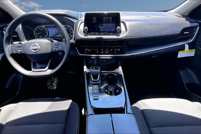 Certified 2026 Nissan Rogue S FWD image 7