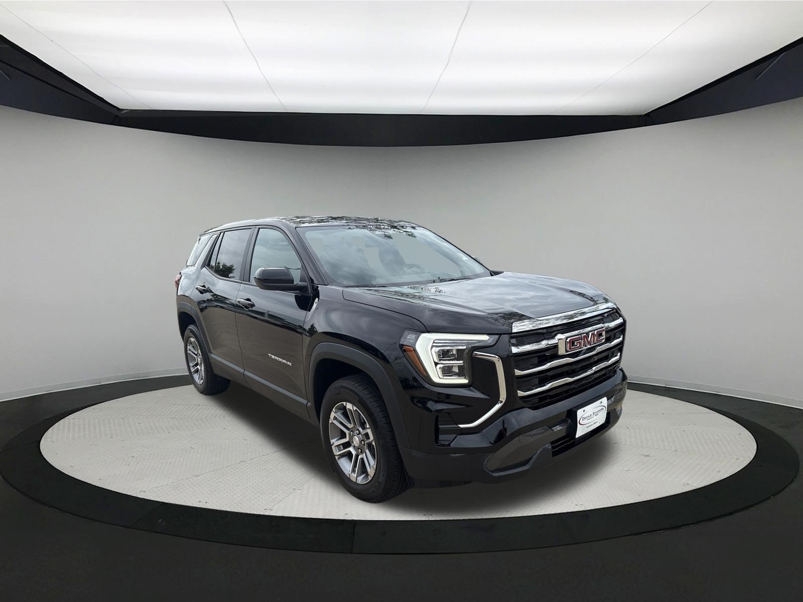 Used 2025 GMC Terrain Elevation