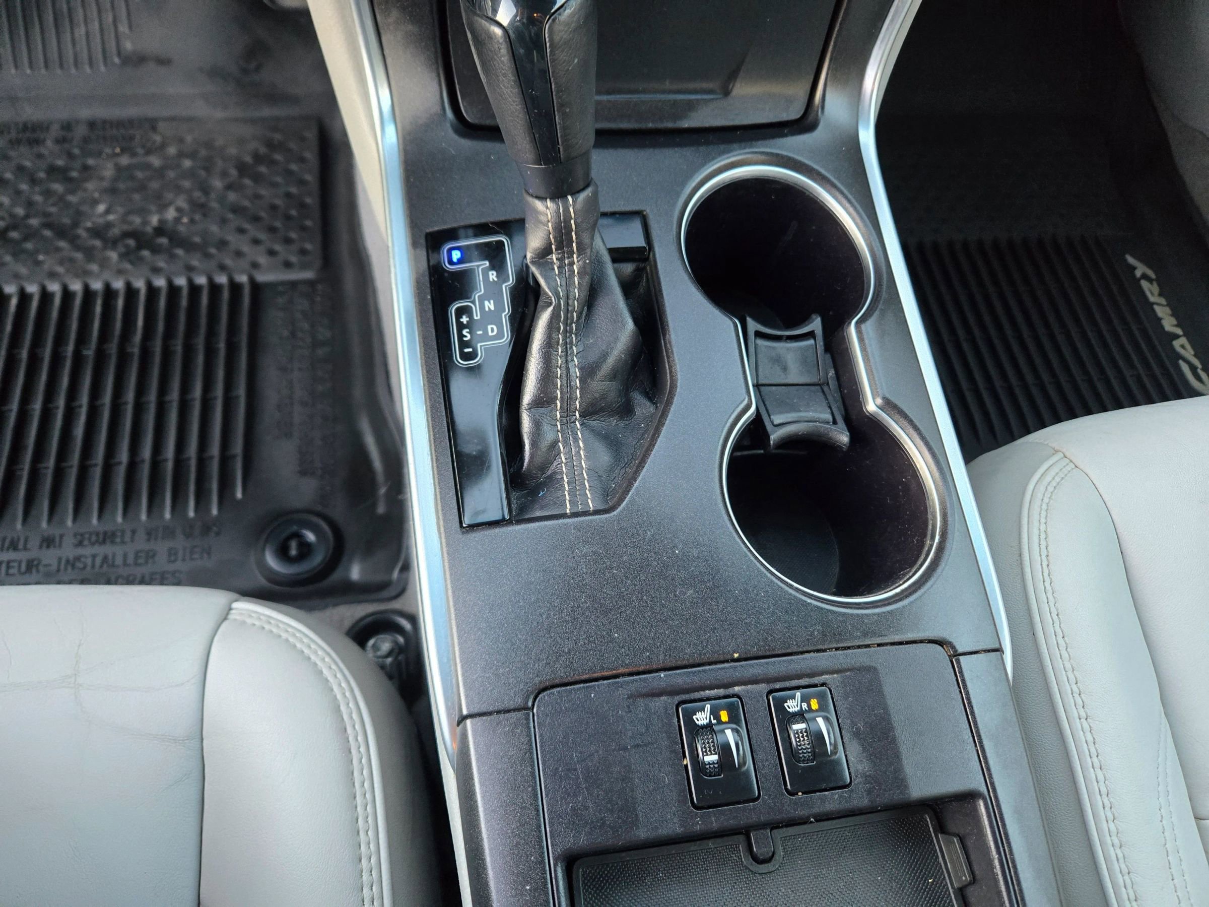 Used 2017 Toyota Camry XLE image 42