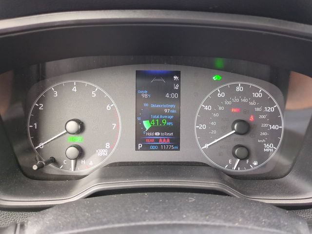 Used 2023 Toyota Corolla Cross AWD Hybrid image 32