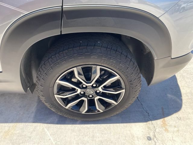Certified 2025 Chevrolet TrailBlazer ACTIV w/ Driver Confidence Package FWD image 6
