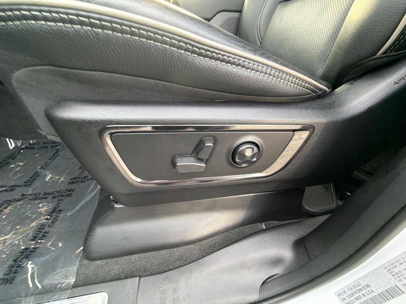 Used 2024 RAM 1500 Limited image 14