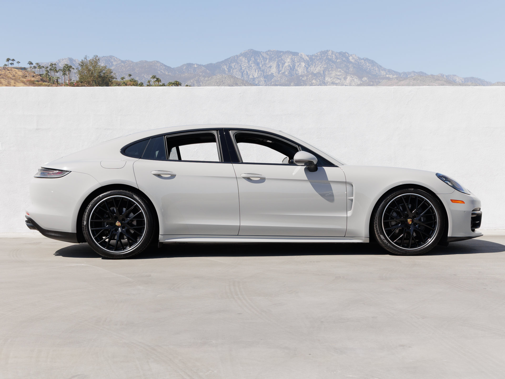 Certified 2023 Porsche Panamera Platinum Edition RWD image 8