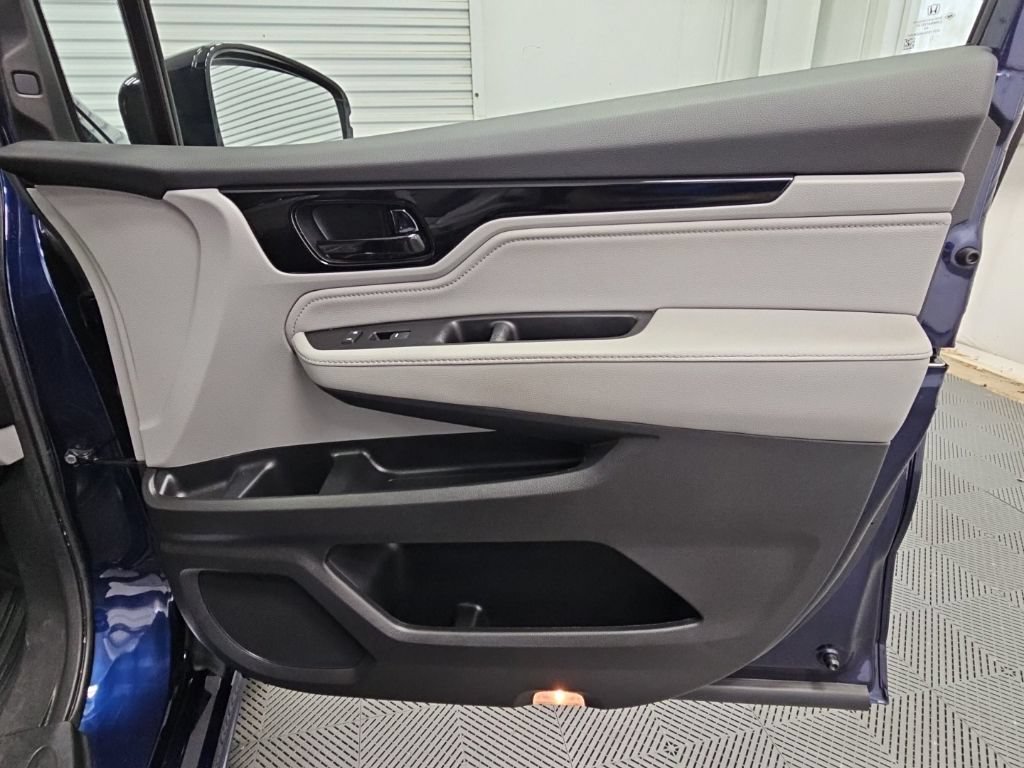 Used 2019 Honda Odyssey Elite image 42