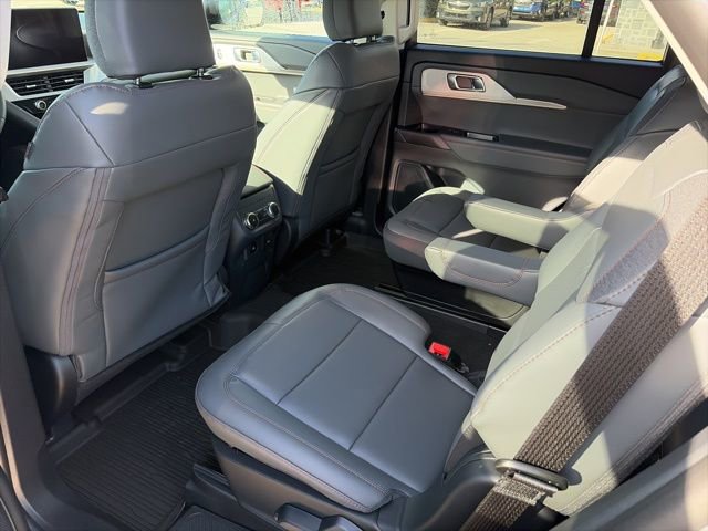 Used 2026 Ford Explorer Active w/ Active Comfort Package image 14