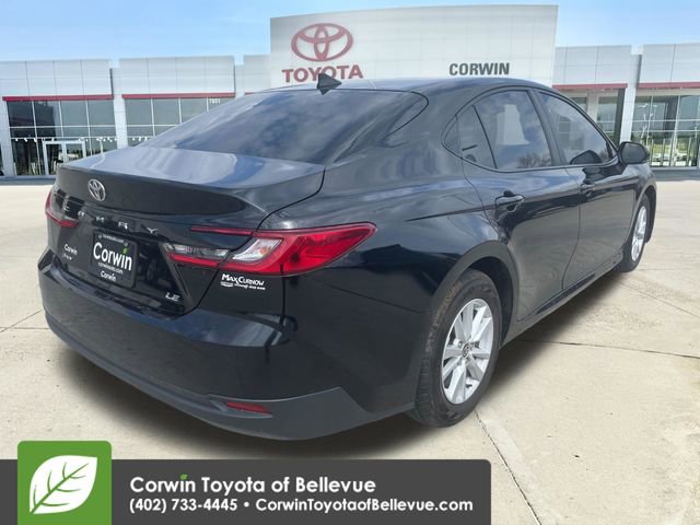 Used 2025 Toyota Camry LE image 5