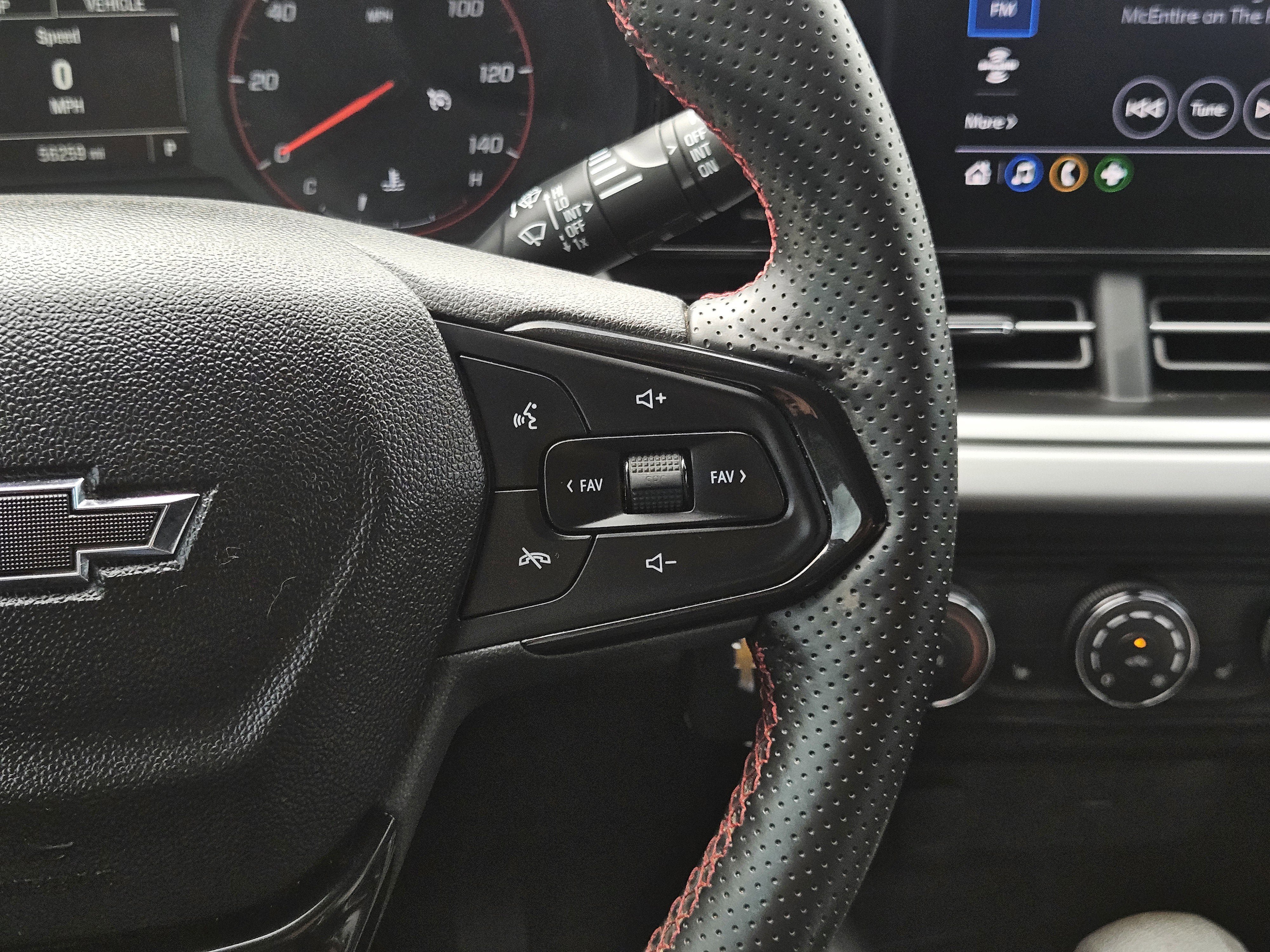 Used 2024 Chevrolet Trax RS w/ Driver Confidence Package FWD image 15