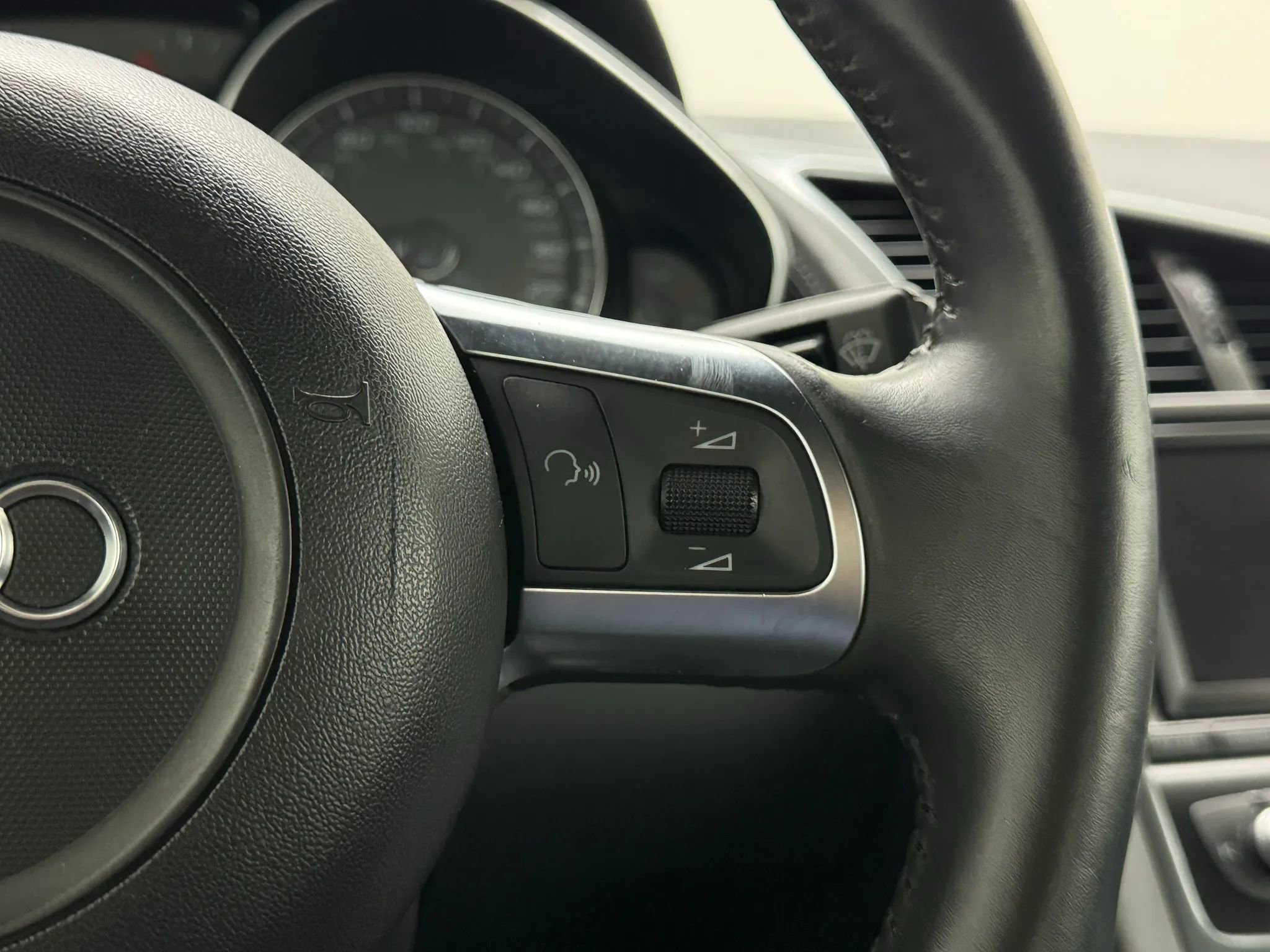 Used 2009 Audi R8 V8 AWD/4WD image 18