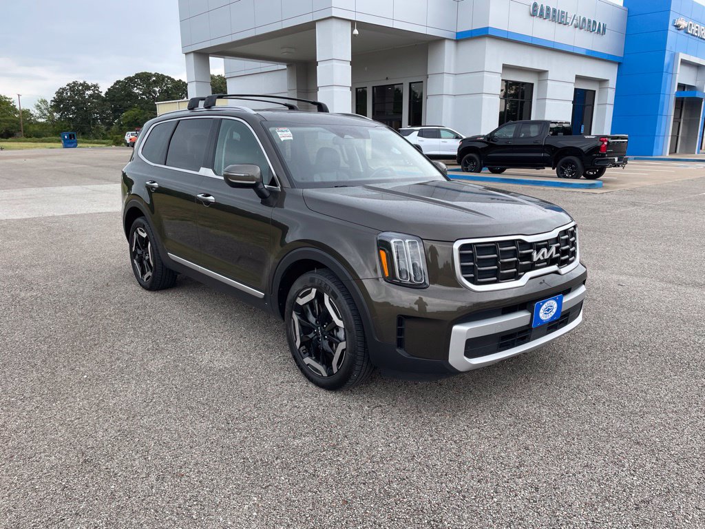 Used 2025 Kia Telluride S AWD/4WD image 9