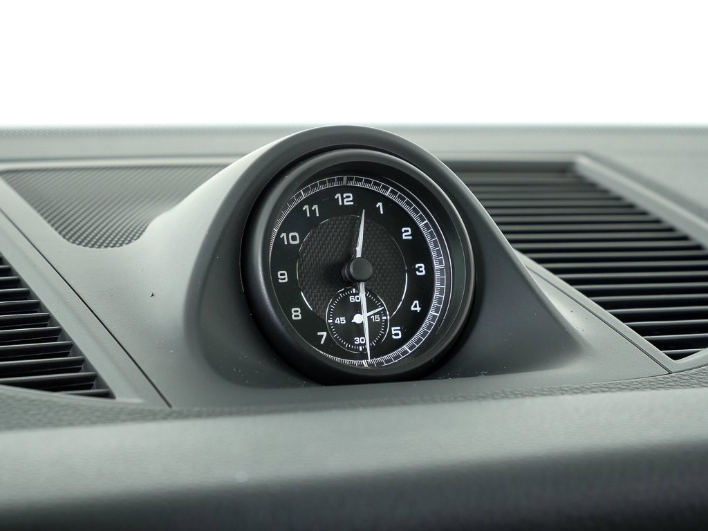 New 2026 Porsche Macan image 17