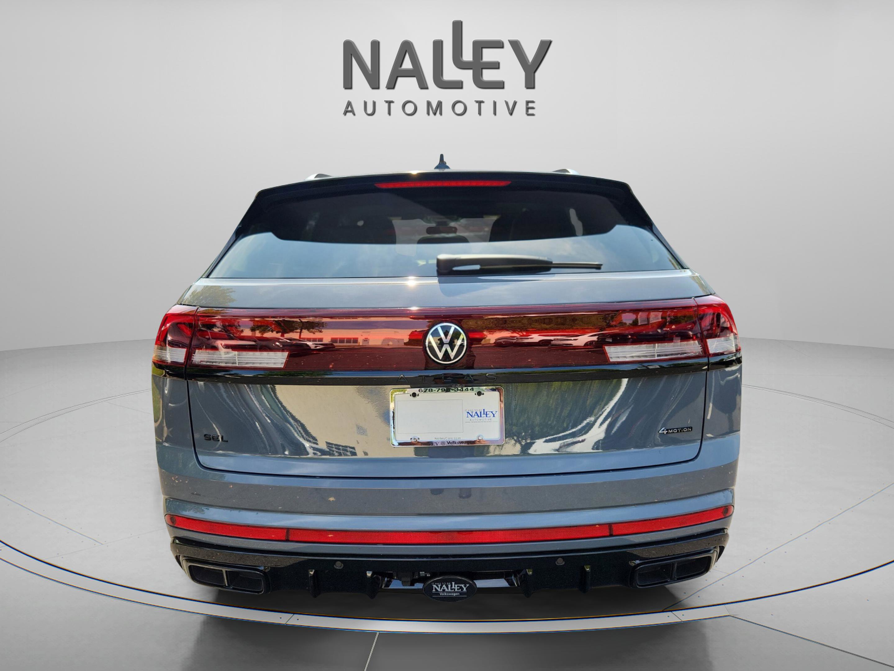 New 2026 Volkswagen Atlas Cross Sport SEL R-Line image 4