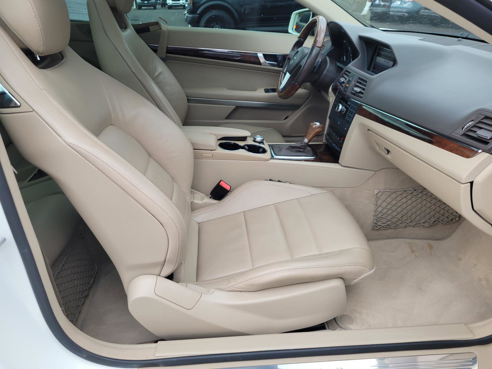 Used 2013 Mercedes-Benz E 350 4MATIC Coupe image 20