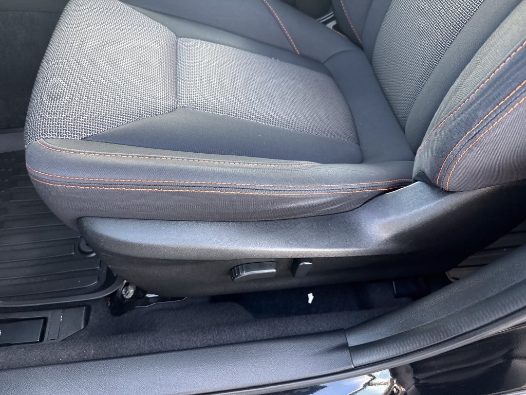 Used 2021 Subaru Crosstrek 2.0i Premium w/ Moonroof Package AWD/4WD image 11