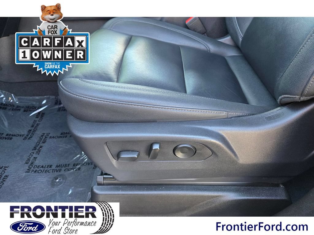 Used 2025 Chevrolet Tahoe LT RWD image 7