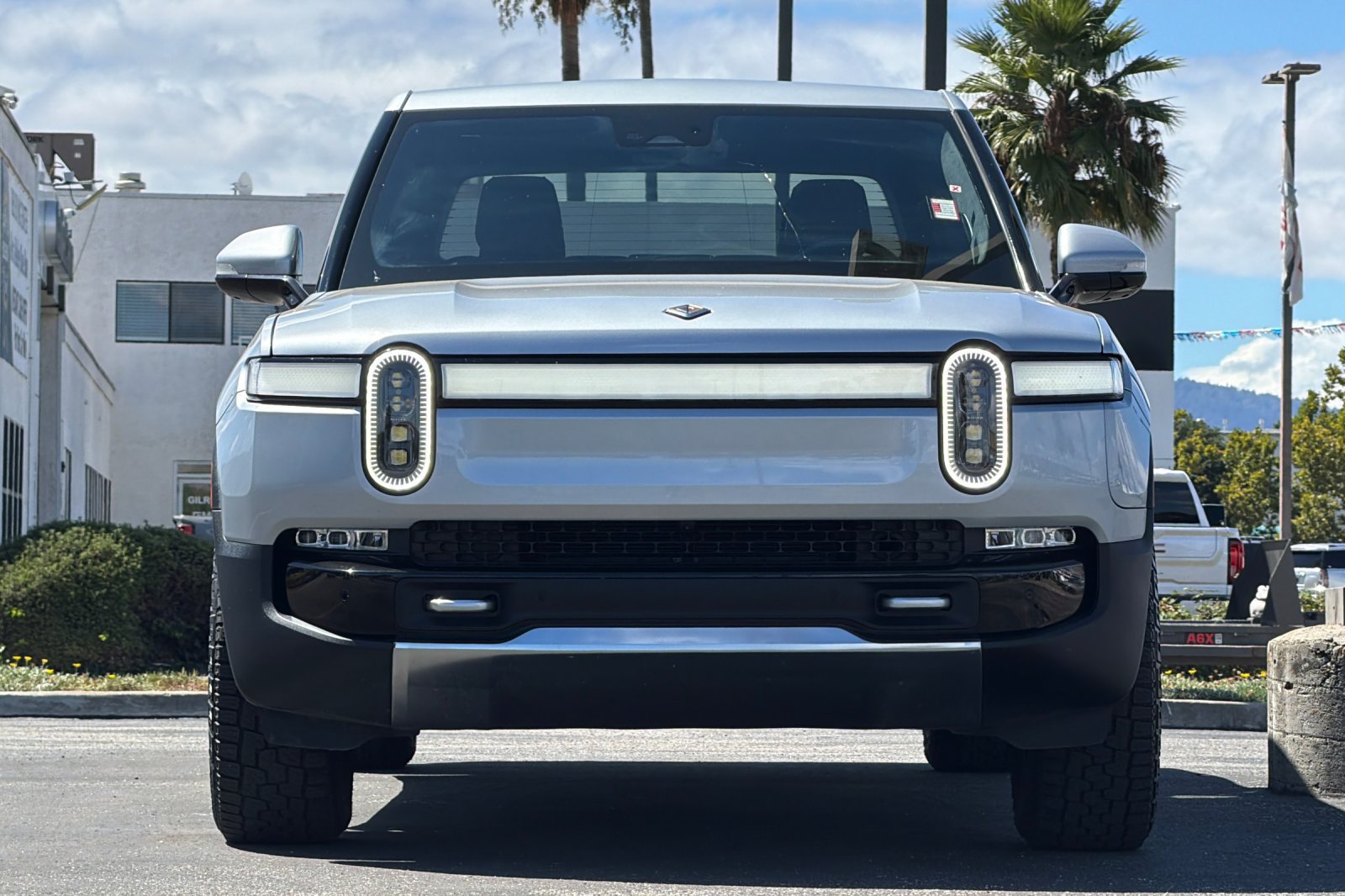 Used 2023 Rivian R1T Adventure Dual AWD/4WD image 10