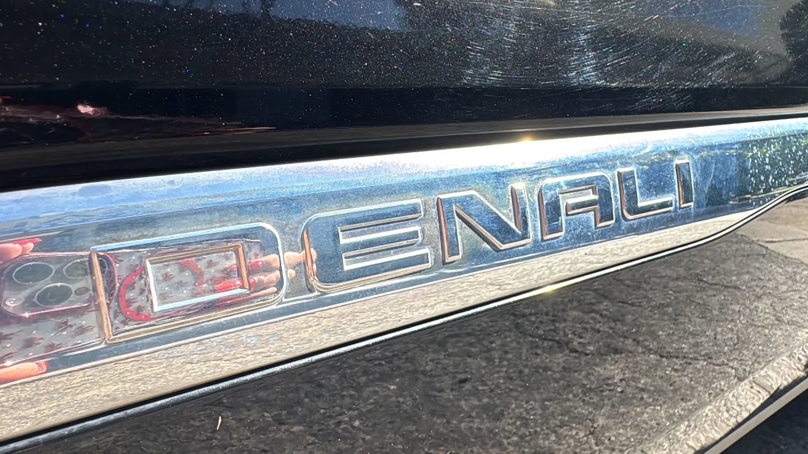 Used 2017 GMC Acadia Denali FWD image 9