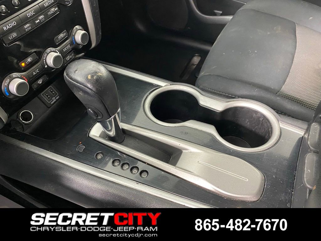 Used 2018 Nissan Pathfinder SV FWD image 21