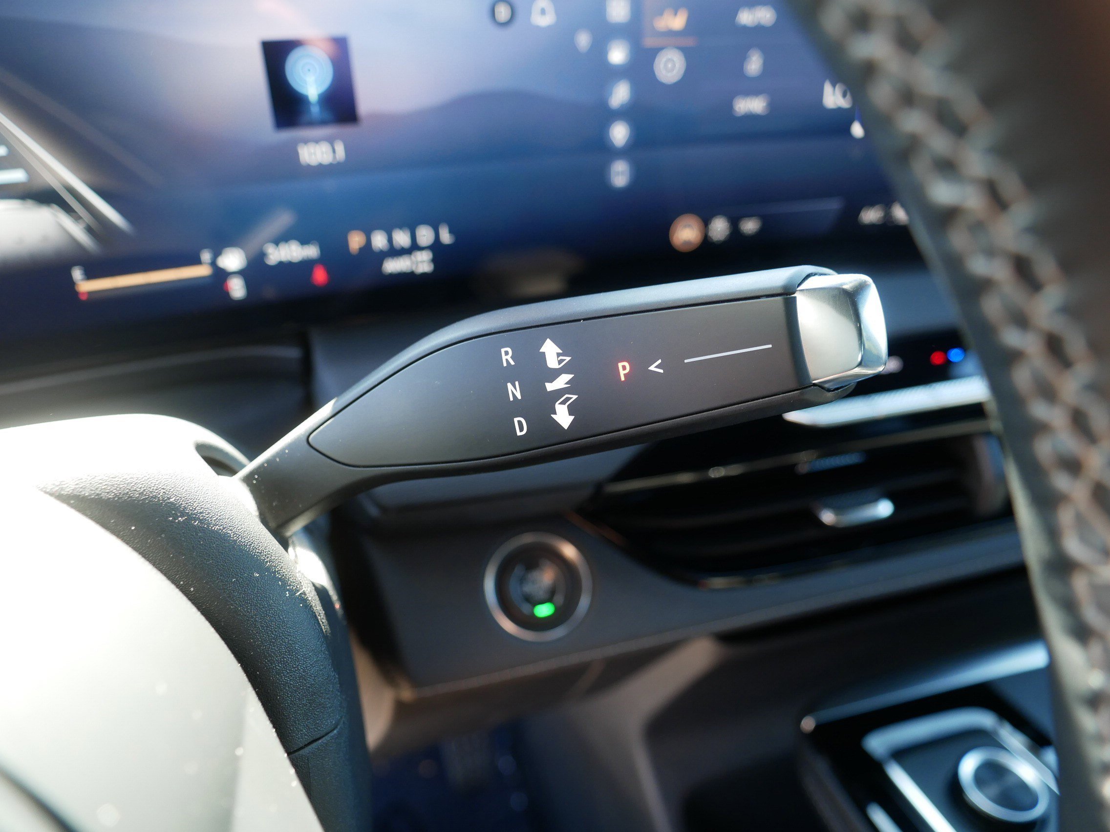 Used 2025 Buick Enclave Preferred image 24