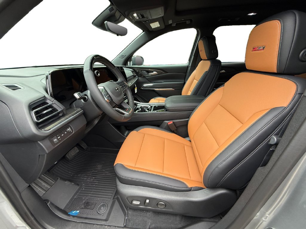 New 2027 Chevrolet Traverse Z71 w/ Enhanced Driving Package AWD/4WD image 9