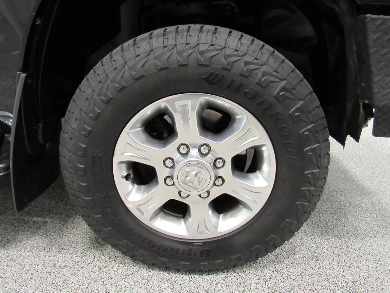 Used 2021 RAM 2500 Big Horn w/ Level 1 Equipment Group AWD/4WD image 14