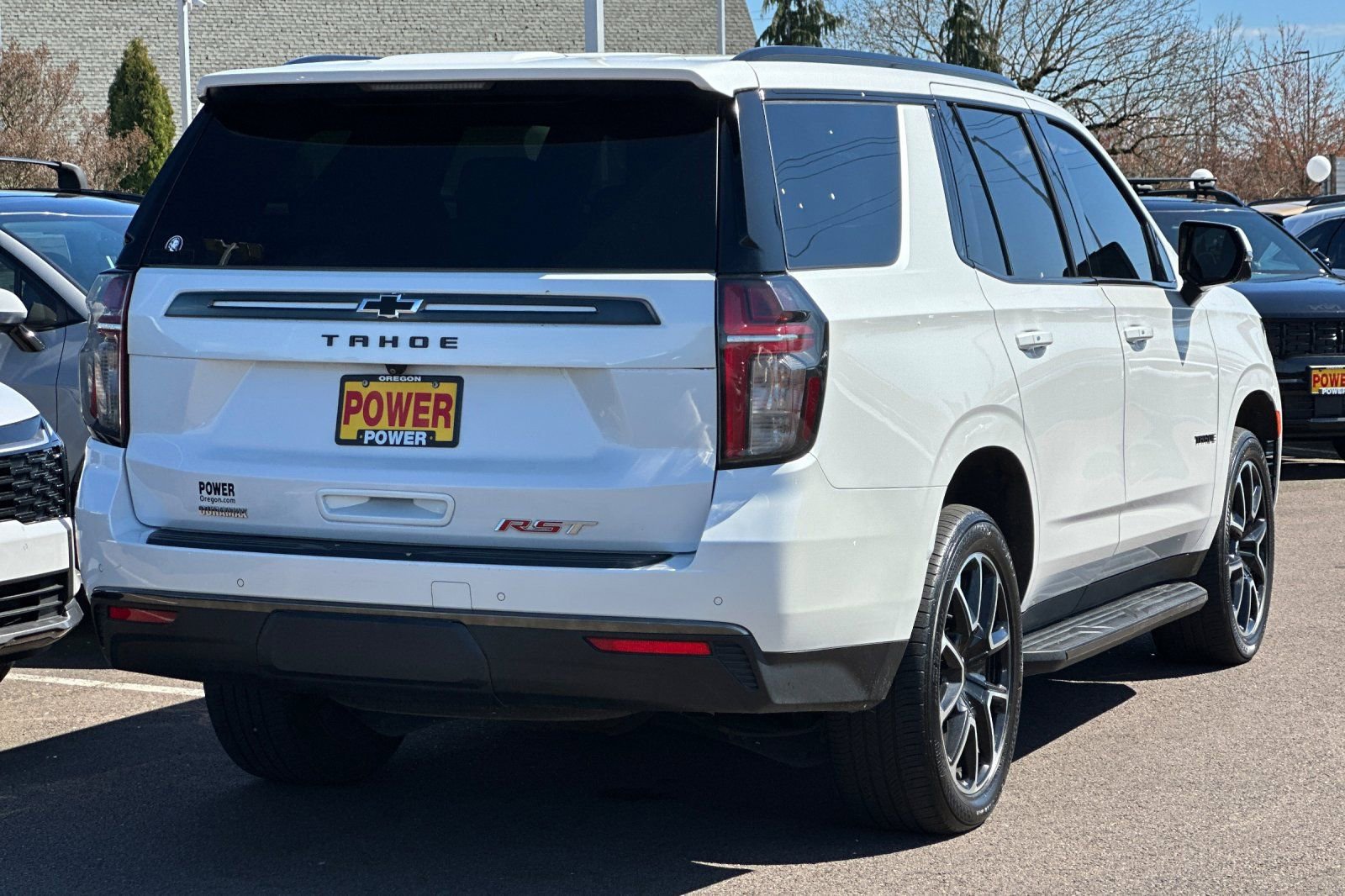 Used 2022 Chevrolet Tahoe RST w/ Luxury Package AWD/4WD image 4