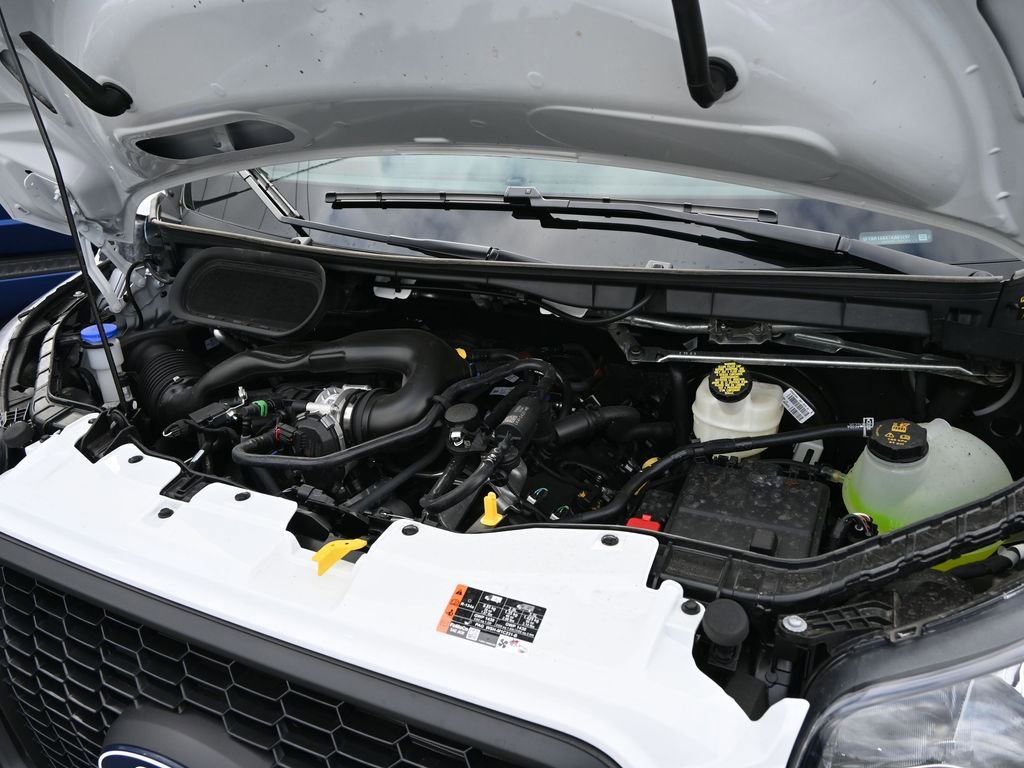 New 2026 Ford Transit 250 148 High Roof image 3
