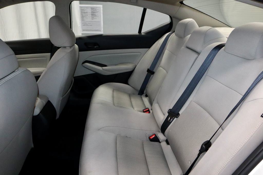 Certified 2025 Nissan Altima 2.5 SV image 21