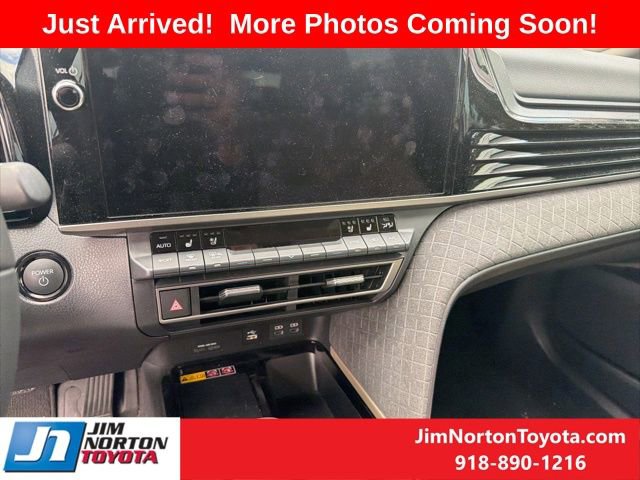 Used 2025 Toyota Camry XLE w/ Premium Plus Package FWD image 12
