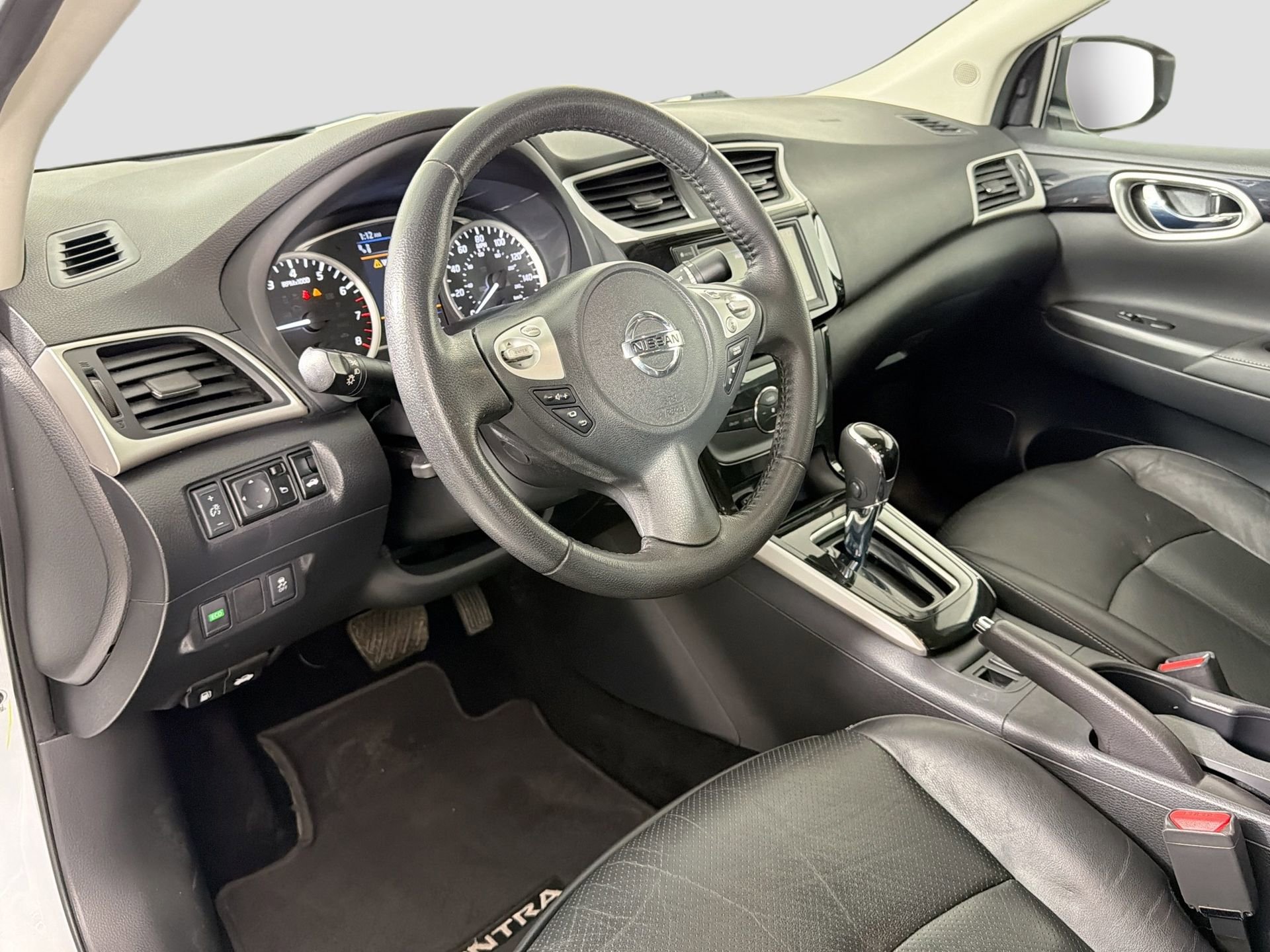 Used 2019 Nissan Sentra SL FWD image 10
