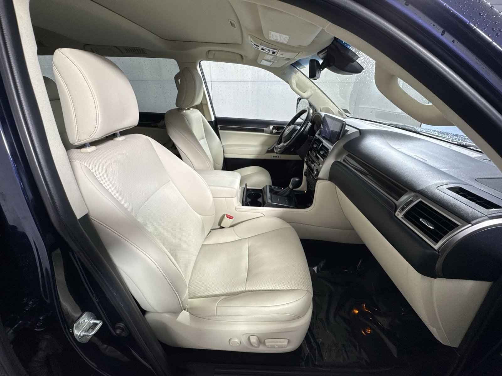 Used 2022 Lexus GX 460 Premium image 28