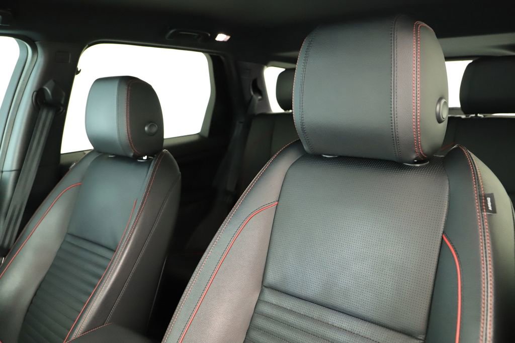 Used 2020 Land Rover Discovery Sport S R-Dynamic image 26