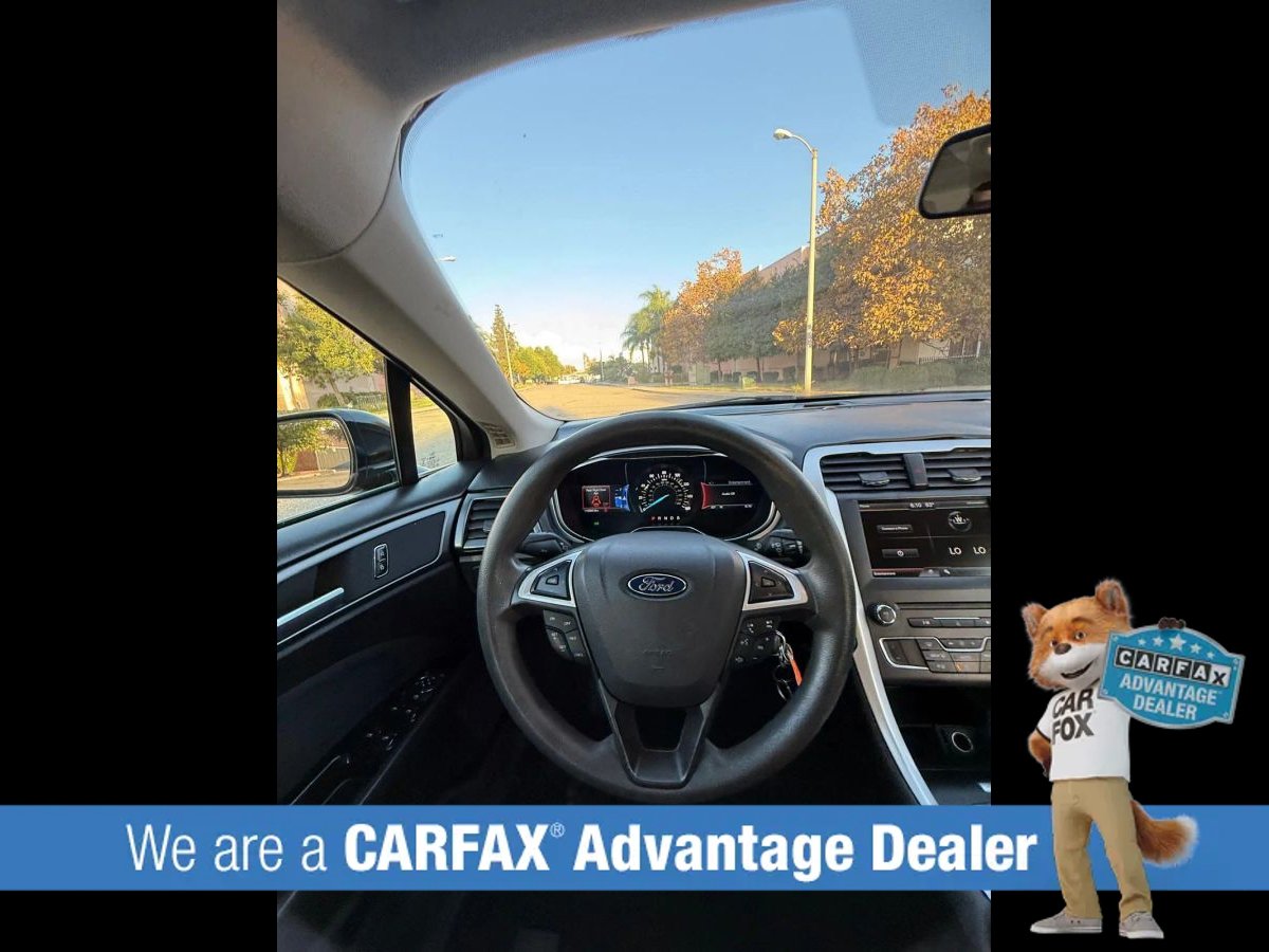 Used 2016 Ford Fusion SE FWD image 56