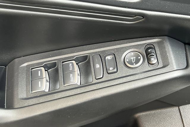 Used 2024 Honda Accord EX image 12