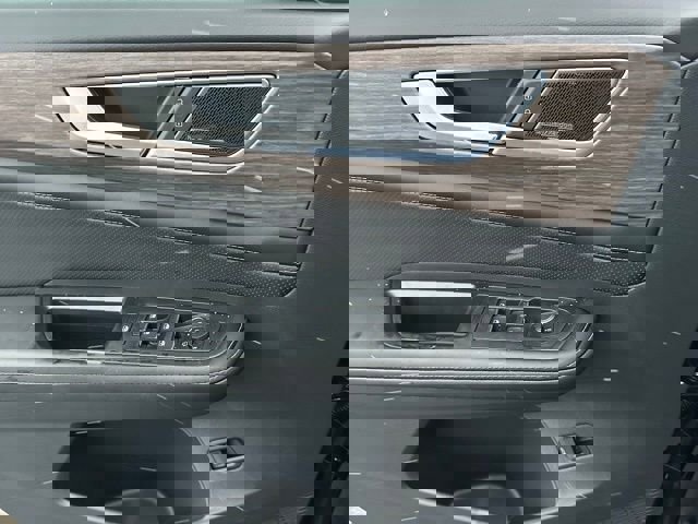 New 2026 Volkswagen Atlas SEL Premium R-Line image 18