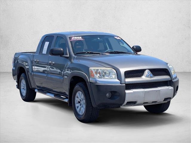 Used 2006 Mitsubishi Raider DuroCross RWD image 3