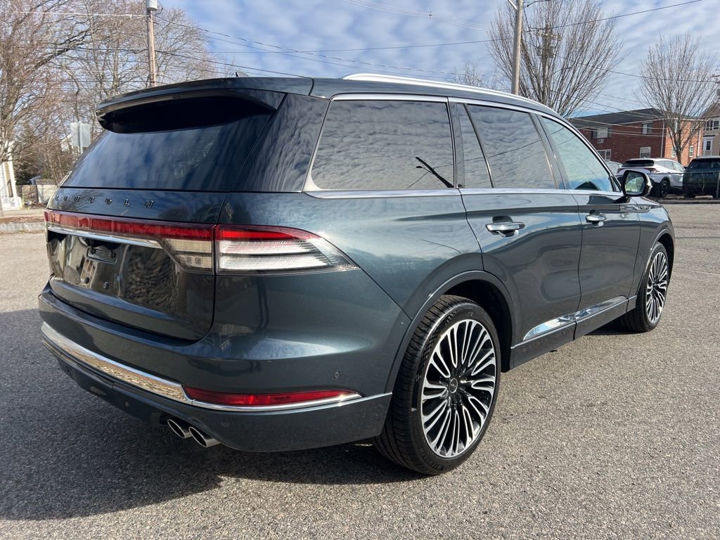 Used 2022 Lincoln Aviator Black Label w/ Dynamic Handling Package image 6