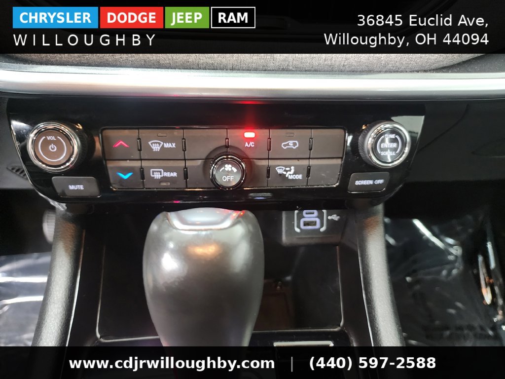 Used 2024 Jeep Compass Latitude AWD/4WD image 20