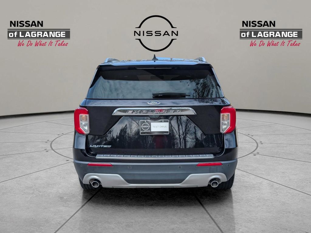 Used 2021 Ford Explorer Limited w/ Equipment Group 301A RWD image 6