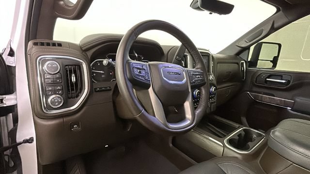 Used 2023 GMC Sierra 2500 Denali w/ Denali Ultimate Package AWD/4WD image 13