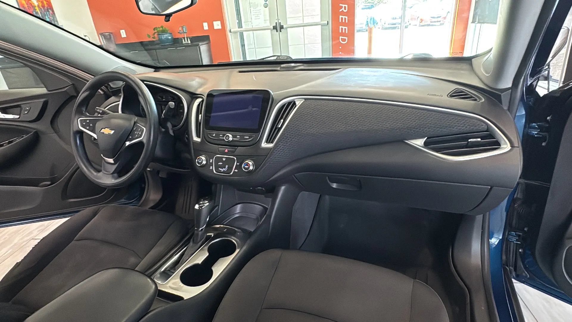 Used 2019 Chevrolet Malibu LS w/ LPO, Convenience Package 2 FWD image 20