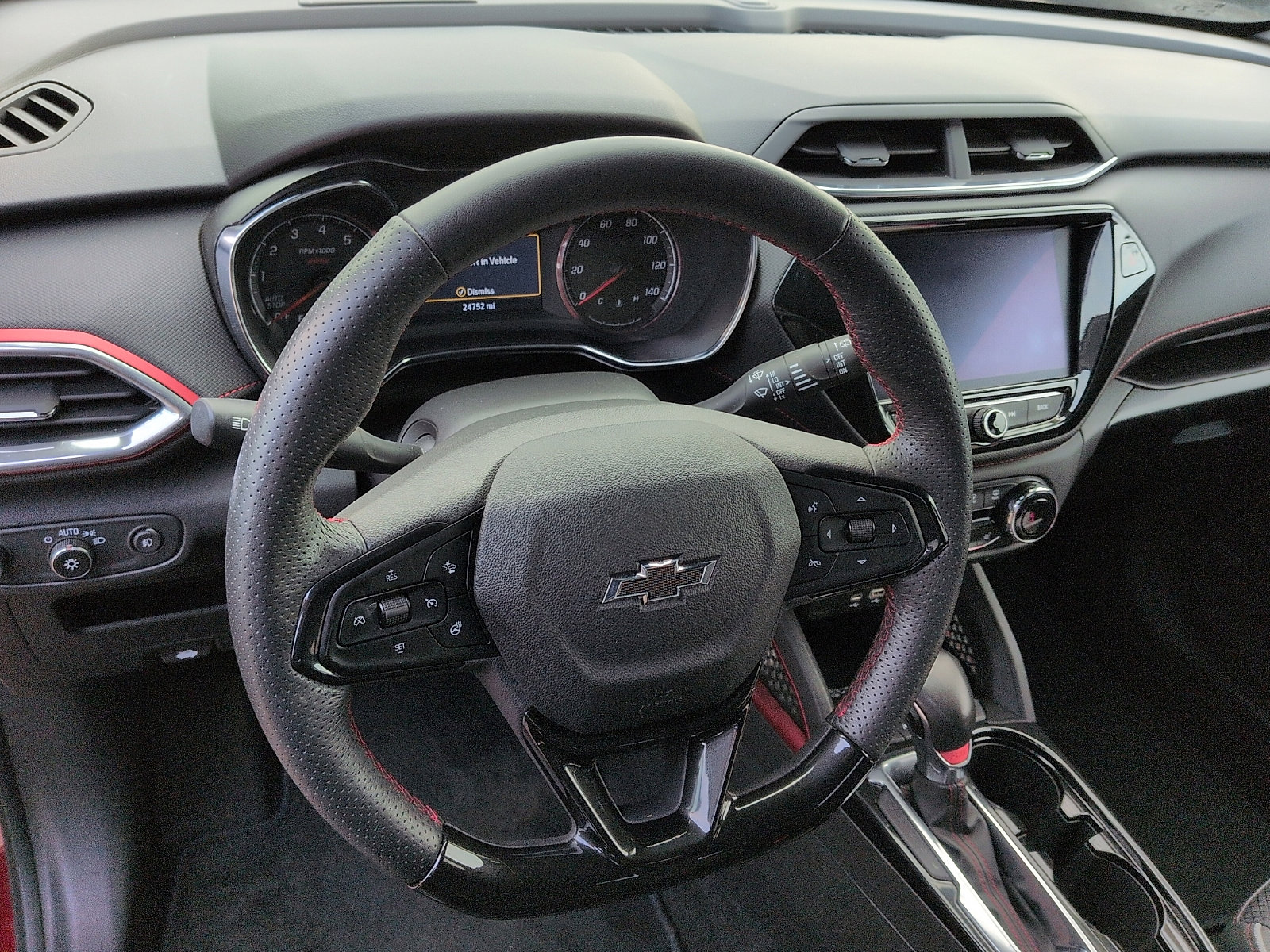 Used 2023 Chevrolet TrailBlazer RS w/ Technology Package image 9