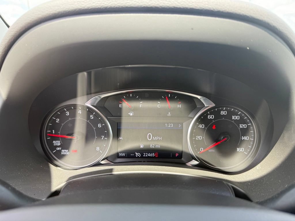 Used 2024 GMC Terrain SLT w/ Tech Package FWD image 23